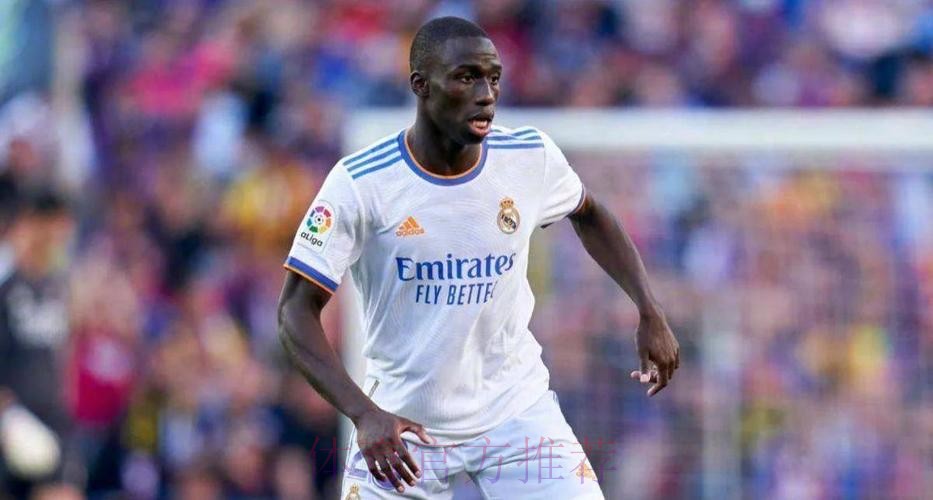 TA:门迪参加皇马部分训练 但距离复出仍需几周 TA:门迪参加皇马部分训练 但距离复出仍需几周